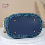 👜 Diagonal Arrow Bag - Image 2